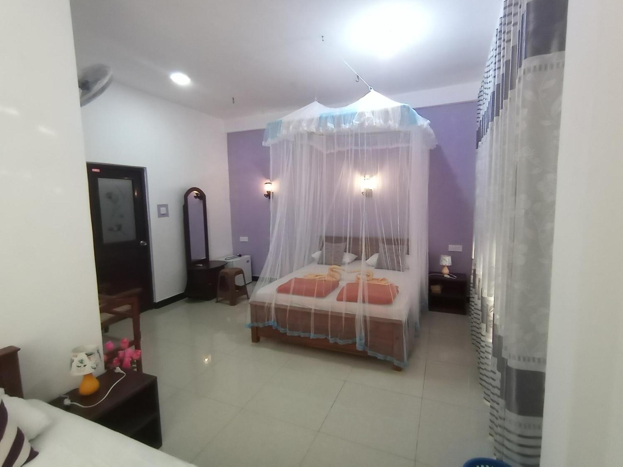 Littleadems View Bed and Breakfast Ella Rum bild
