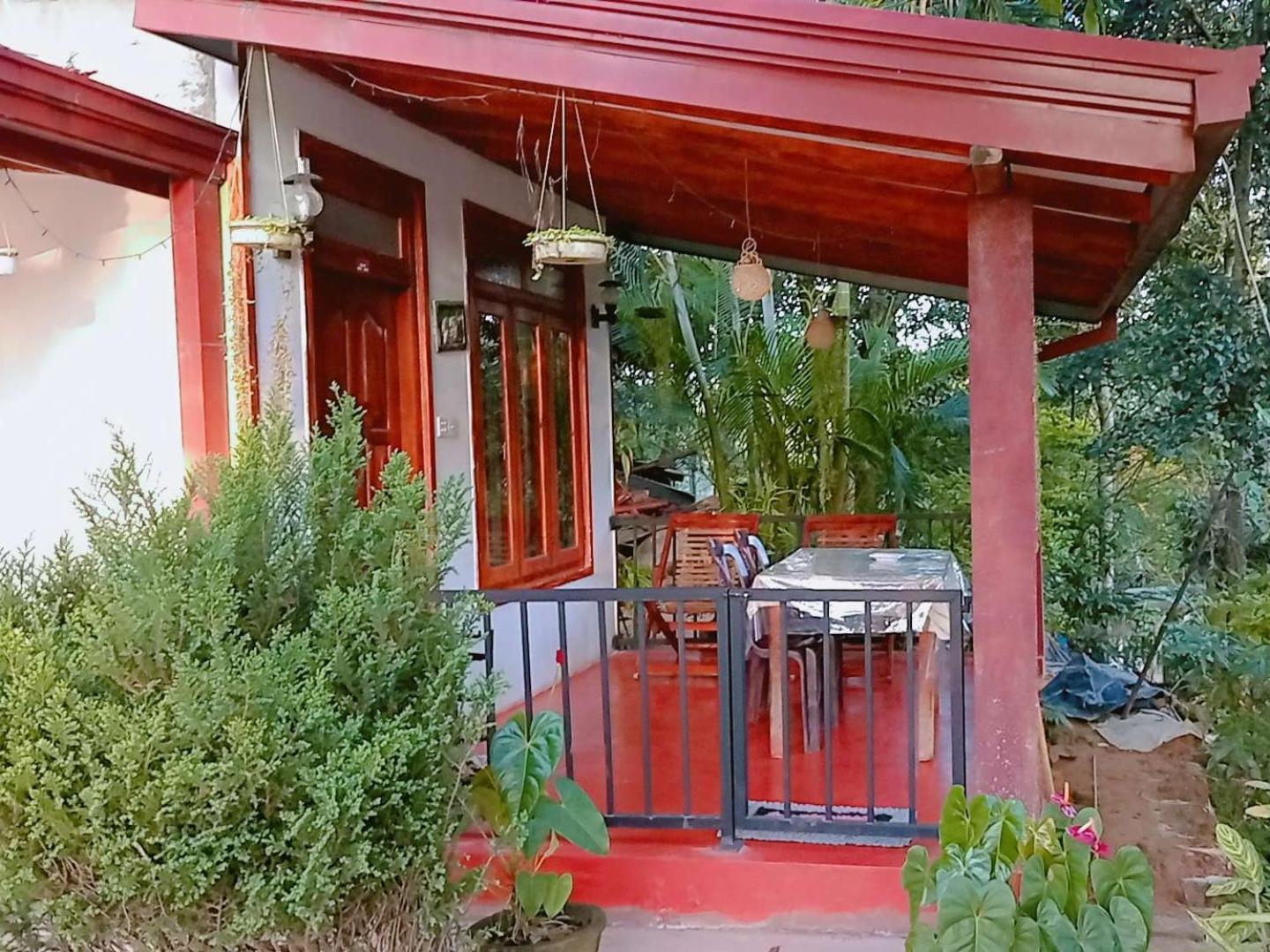 Littleadems View Bed and Breakfast Ella Exteriör bild